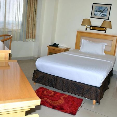 Civitas Hotel Kigali Exterior foto